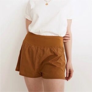 Madewell Women's Athletic Shorts in Mustard Size XL
